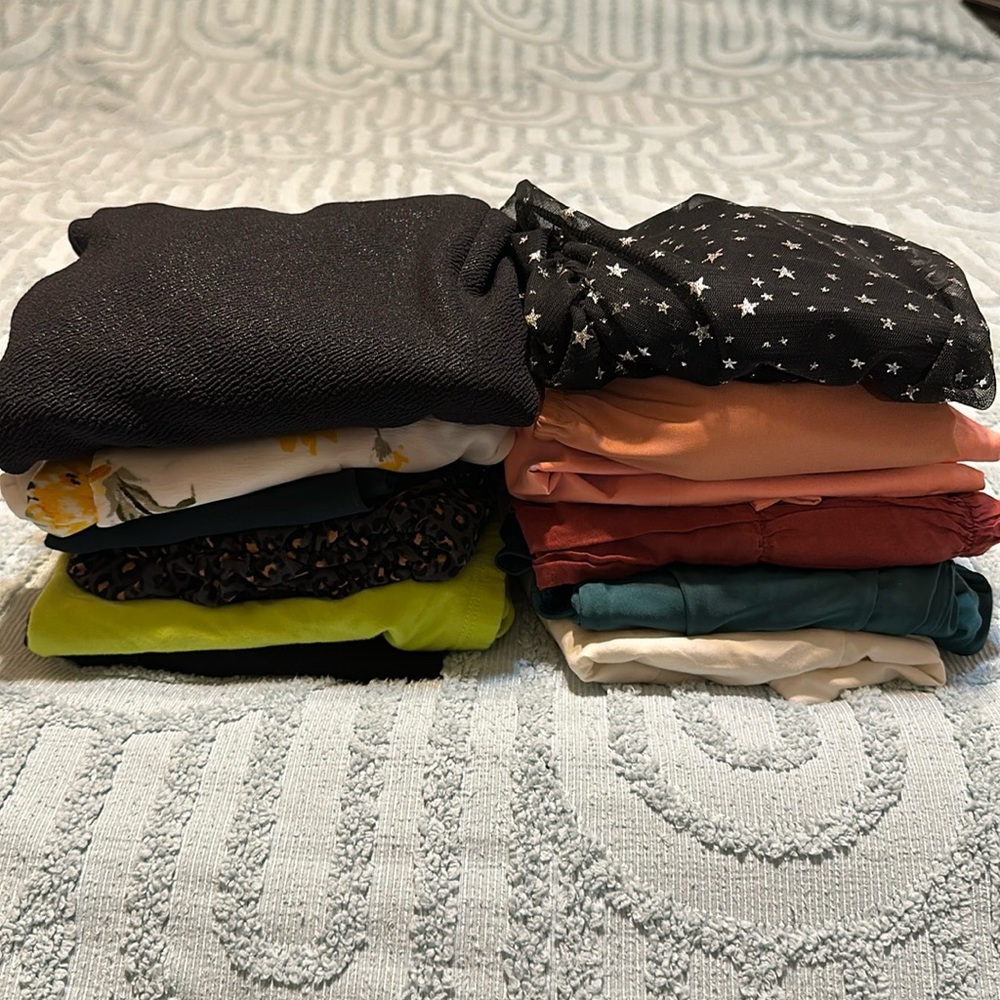 EXPRESS Lot of 12 Tops